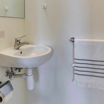 Studio Premium - Image 6