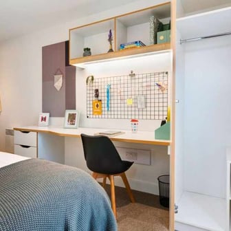 Ensuite Gold - Image 1