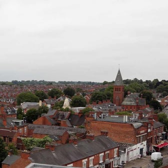 Silver Extra-Large Courtyard Studio, Floors 1-7 - Image 6