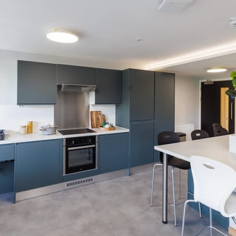 8 Bed En-Suite - Image 1