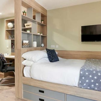 Studio Classic - Image 1