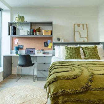 Studio Accessible Premium - Image 1