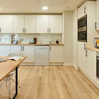 Ensuite Bronze Plus - Image 6