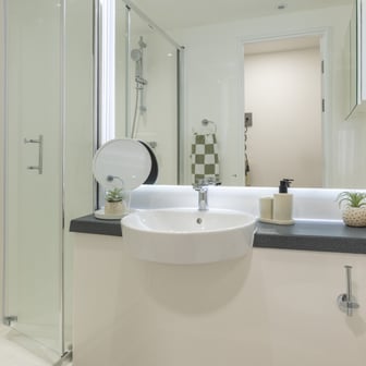 Ensuite Classic 5 Bed - Image 2