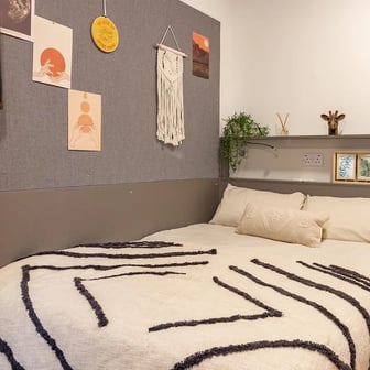 Classic - 2 Bed Flat - Image 2