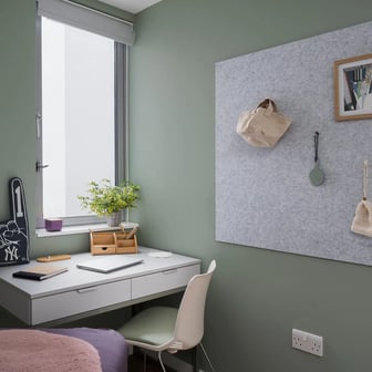 Classic En Suite - Image 2