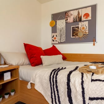 Premium En Suite - Image 2