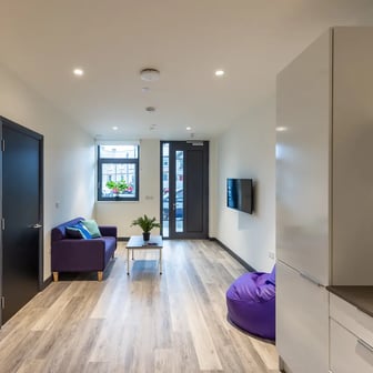 Classic 1 Bed Apartment  - Image 7