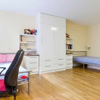 Studio Twin - Image 4