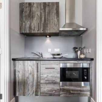 Silver Ensuite - Image 7