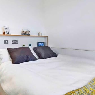 Ensuite Bronze - Image 1