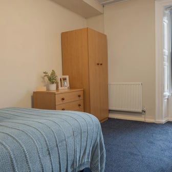 Classic Plus - Image 2