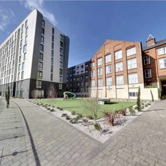 Silver Courtyard Studio, Floors G-2 - Image 10