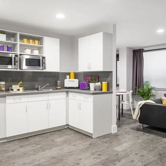 Premium En Suite - Image 2