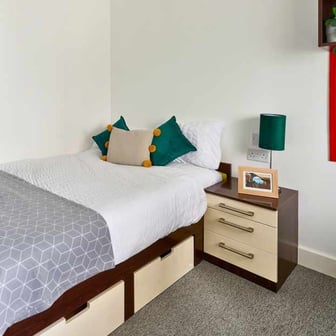 Ensuite Premium - Image 1