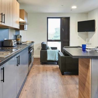Ensuite Deluxe - Image 4