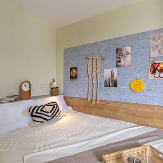 Large En Suite - Image 4