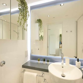 Platinum Ensuite - Image 5