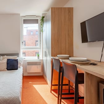 Premium Studio - Image 1