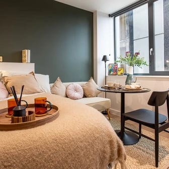 Premium Studio - Image 1