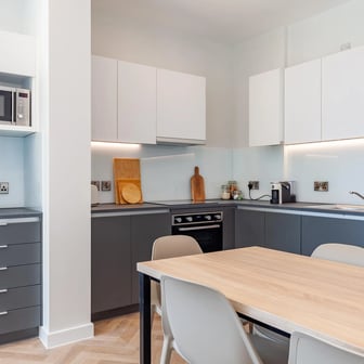 Classic Ensuite  - Image 10