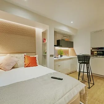 Platinum Studio - 1 Floor - Image 1