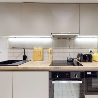 3 Bed Apartment - Image 3