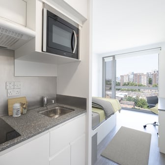 Silver Studio - Image 2