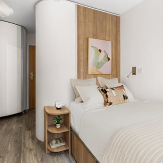 Bronze En suite - Image 1