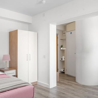 Platinum Studio - Image 1