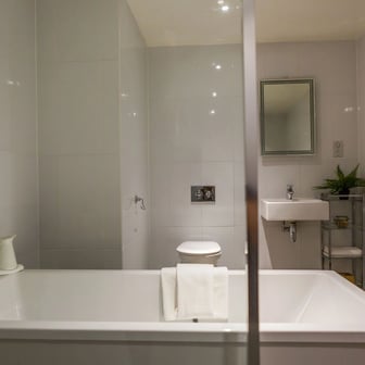 2 Bed Apartment - Image 2