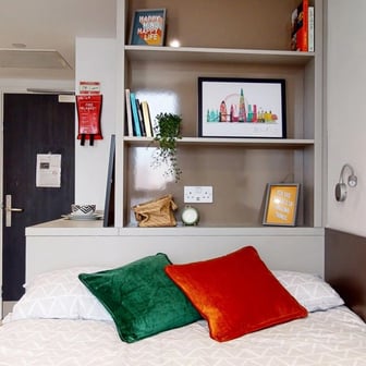 Gold Studio - Image 5