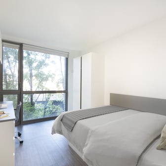 3 Bed Apartment - Image 5