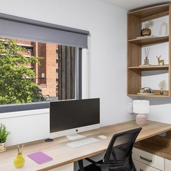 Silver En Suite - Image 3