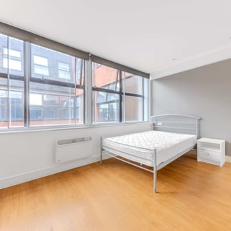 Large Double Bedded Rooms (Premium) - Image 3