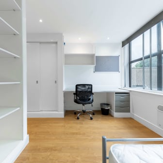 Large Double Bedded Rooms (Premium) - Image 1