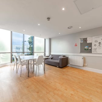 Single bedded rooms - Image 5