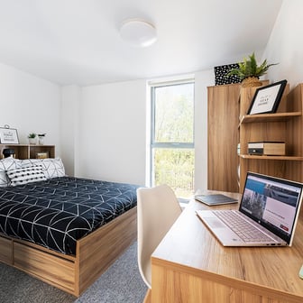 Super Deluxe Ensuite - Image 1