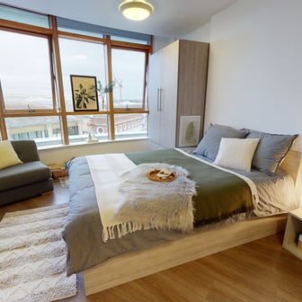 Diamond Studio - Image 1