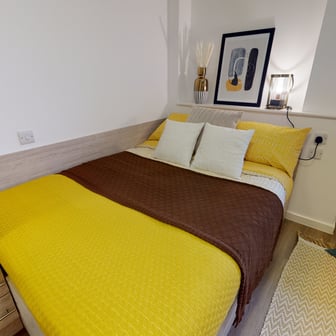 Platinum Studio Plus - Image 1