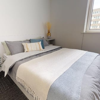 Platinum Studio Premium - Image 1