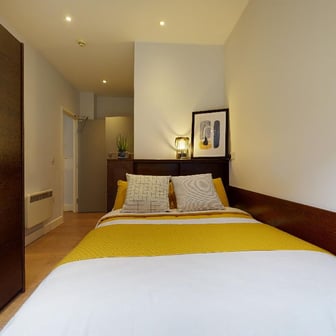 Gold 1 Bed - Image 1
