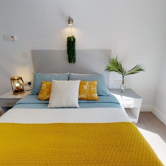 1 Bed Apartment - Image 1