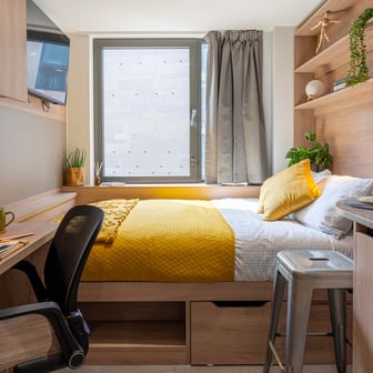 Bronze Studio - Image 1