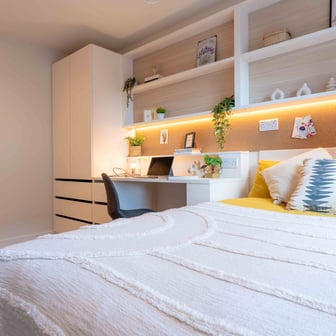 Bronze Studio - Image 1