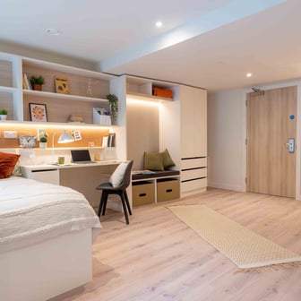 Diamond Studio - Image 1