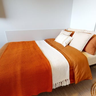 Silver En Suite - Image 1