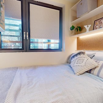 Bronze 3 Bed Apt Plus - Image 1