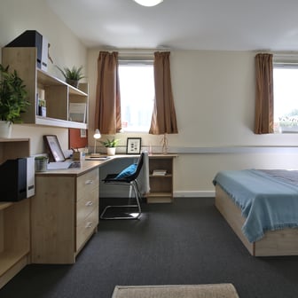 Platinum En Suite Plus - Image 1