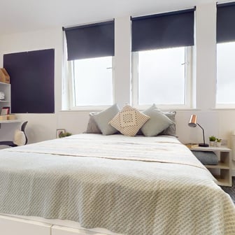 Gold Studio Premium - Image 1